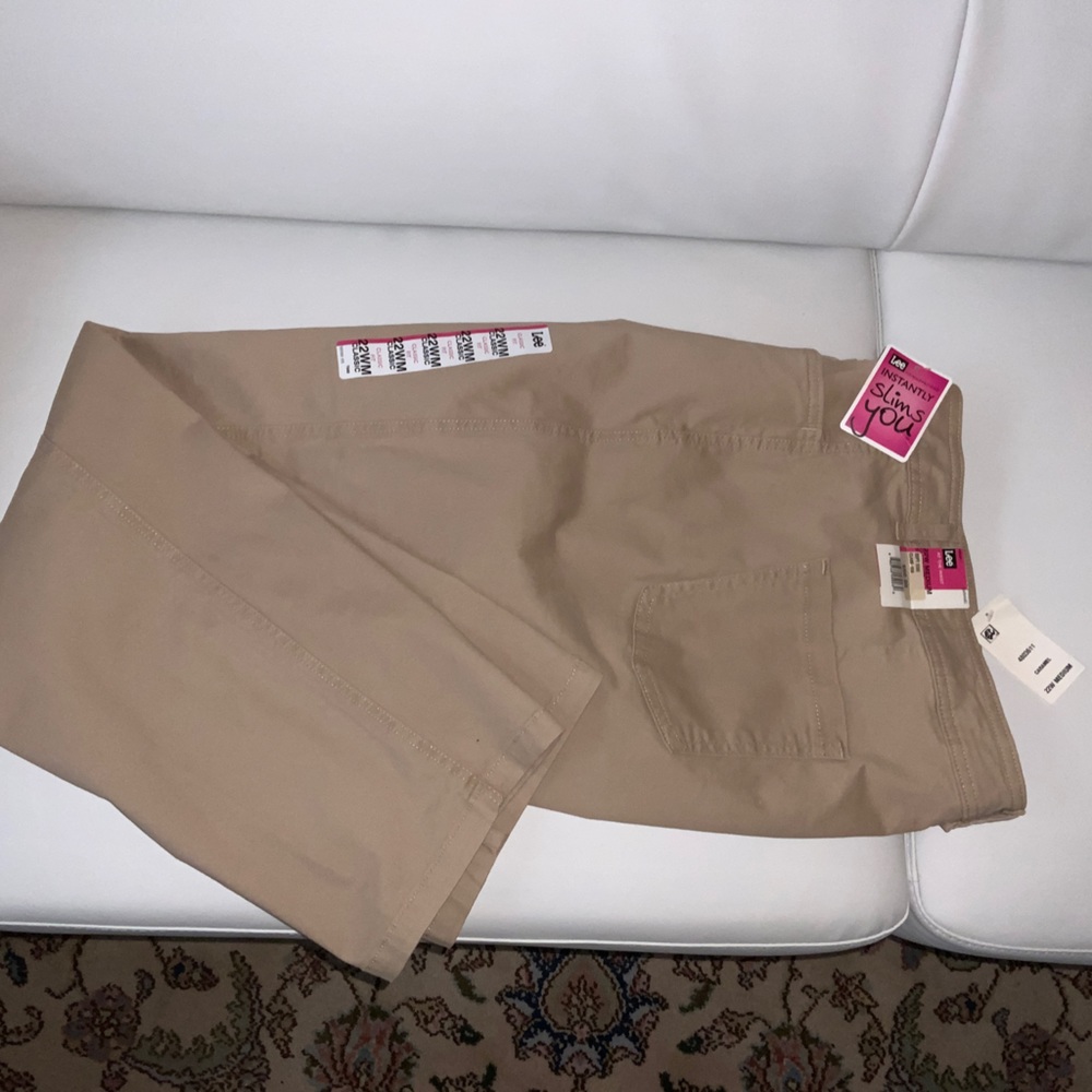 Women’s tan pants